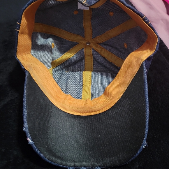 Cap - Picture 3 of 4